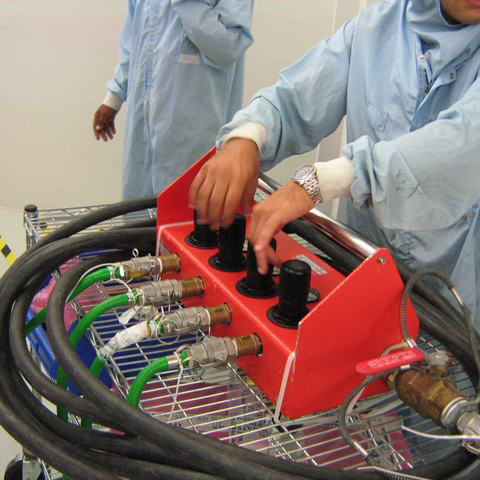 גלובוס, אחסנה ולוגיסטיקה, שירותים באתרי לקוחות, מחסן