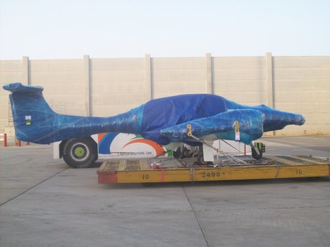 גלובוס, אחסנה ולוגיסטיקה, מָטוֹס,