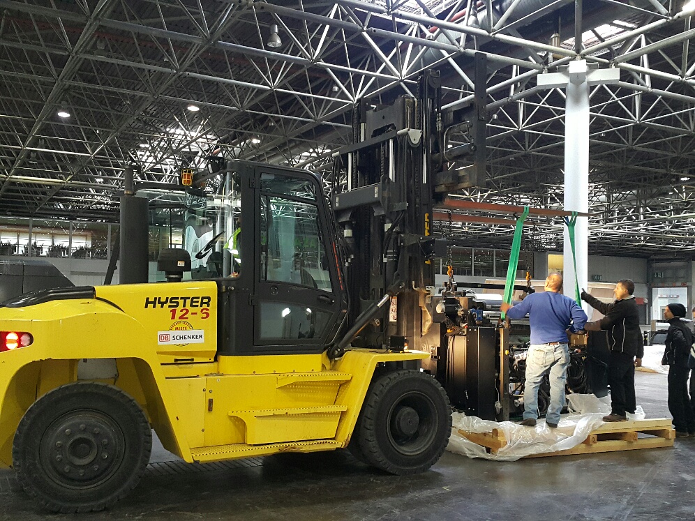 גלובוס, אחסנה ולוגיסטיקה, טוען,